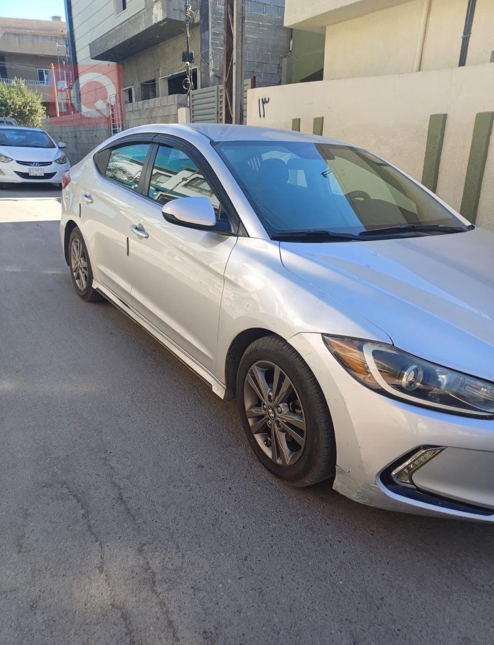 Hyundai Elantra